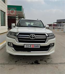 تويوتا لاندكروزر